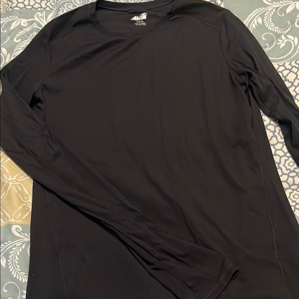 Avia Classic Black Long Sleeve Tee